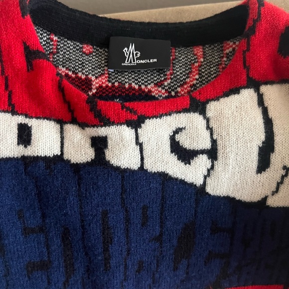 Moncler crewneck Red and Blue Sweater men small - Picture 3 of 7